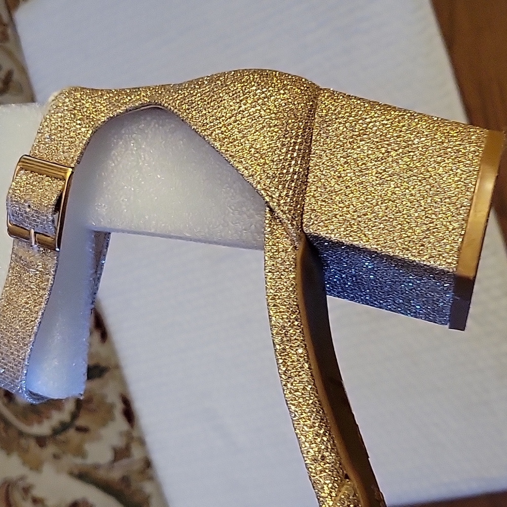 Dream Pairs Chunkle gold glitter low block 3" heel sandals ankle strap 9.5 NEW… - Picture 11 of 12